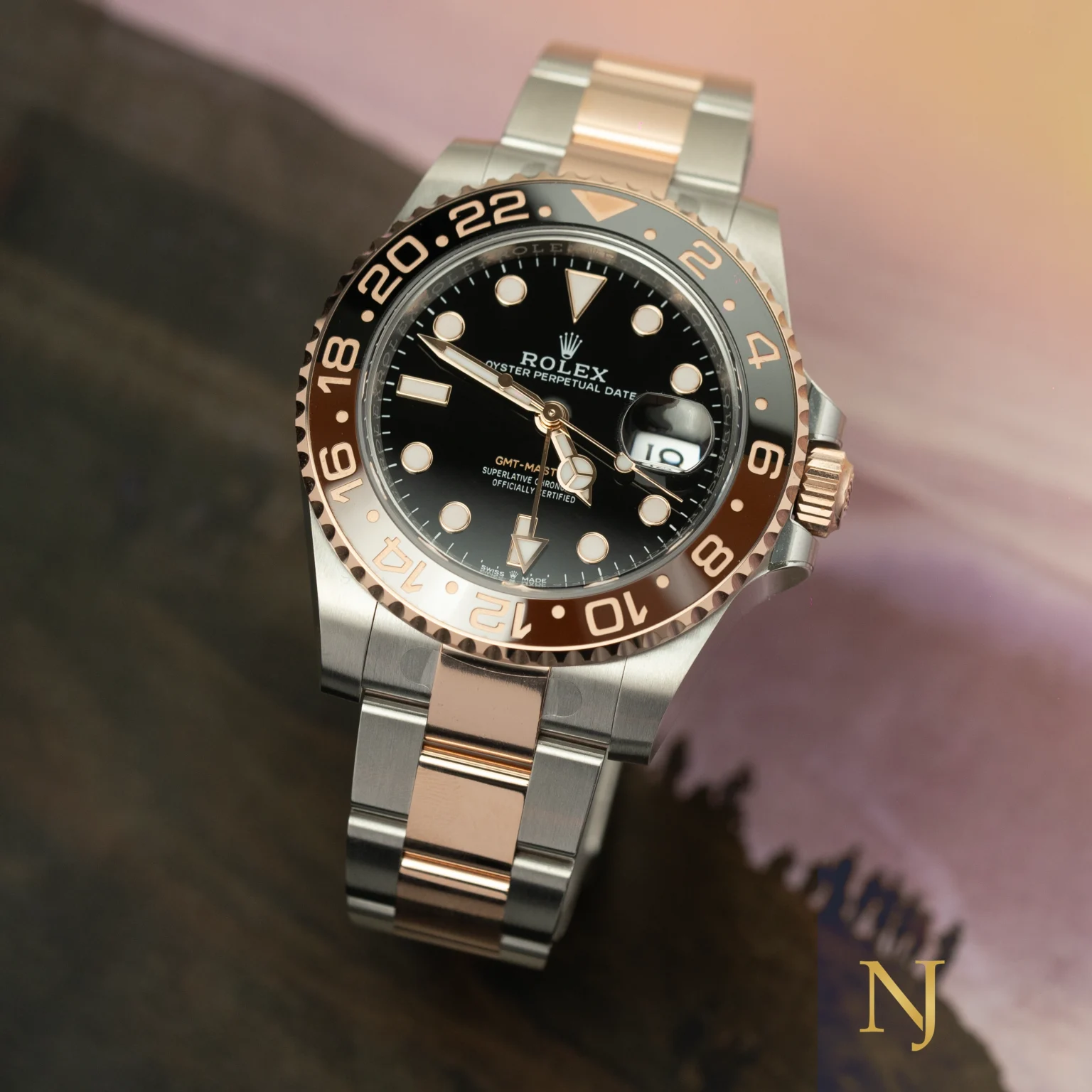 Rolex GMT-Master II two-tone Oystersteel and Everose gold watch with black dial and ceramic bezel