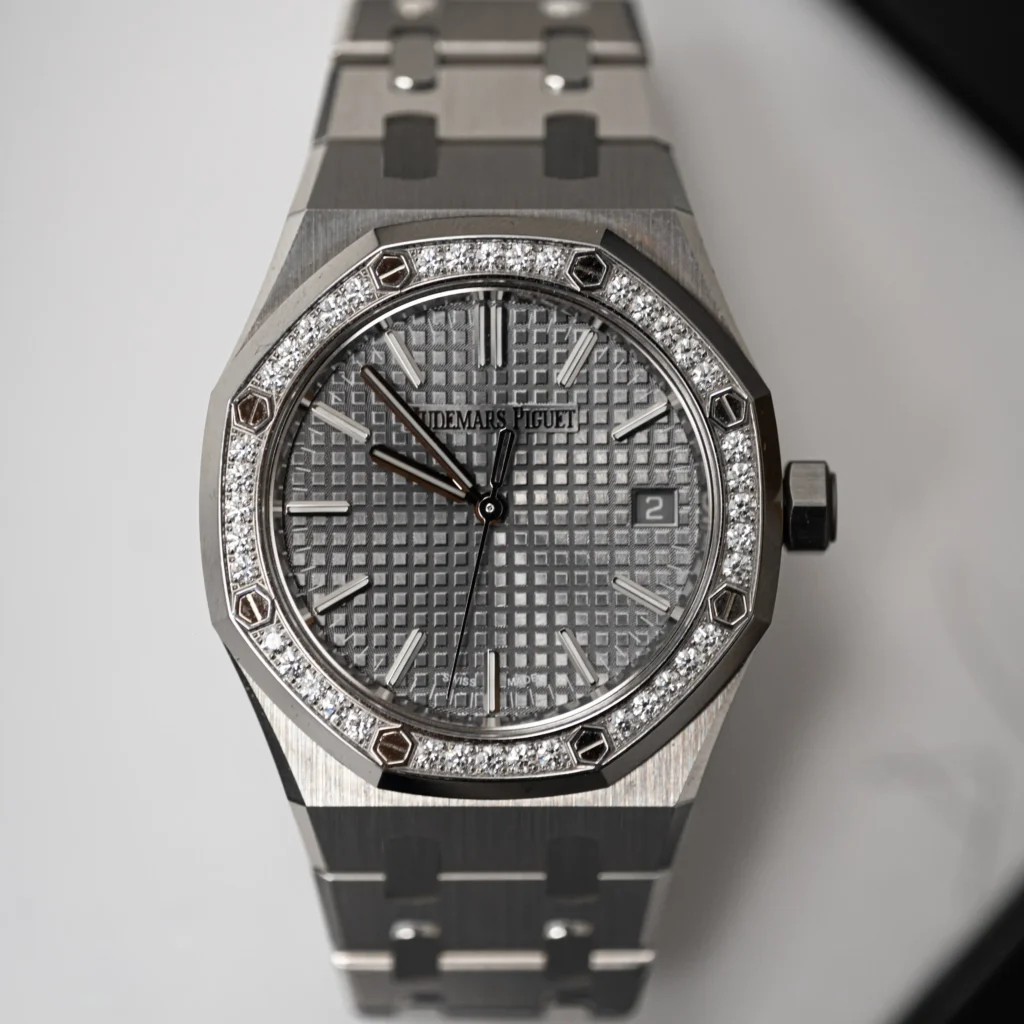 Sell Audemars Piguet watch with North Jewellers